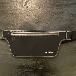 Marika Running Belt Pouch Waist Fanny Pack Womens